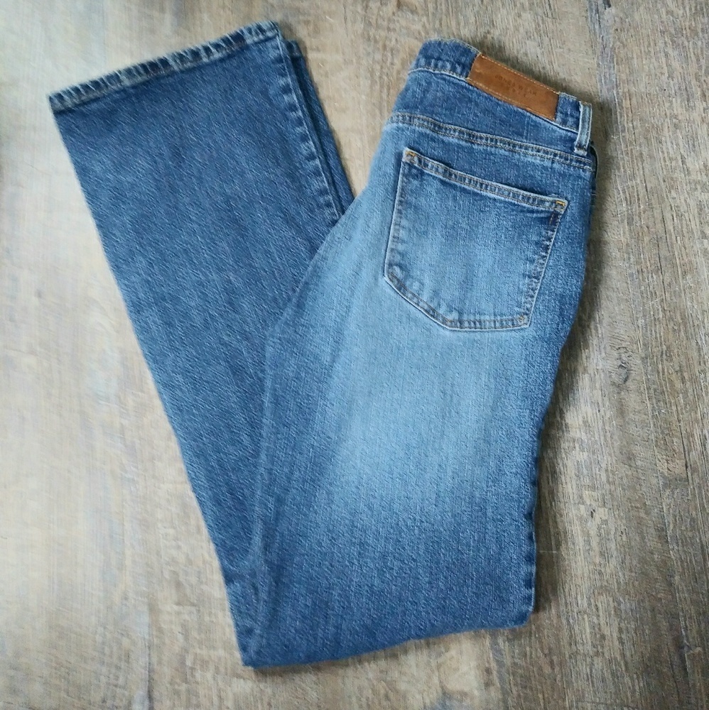 Jones Wear Jeans Boot Cut Size 8
